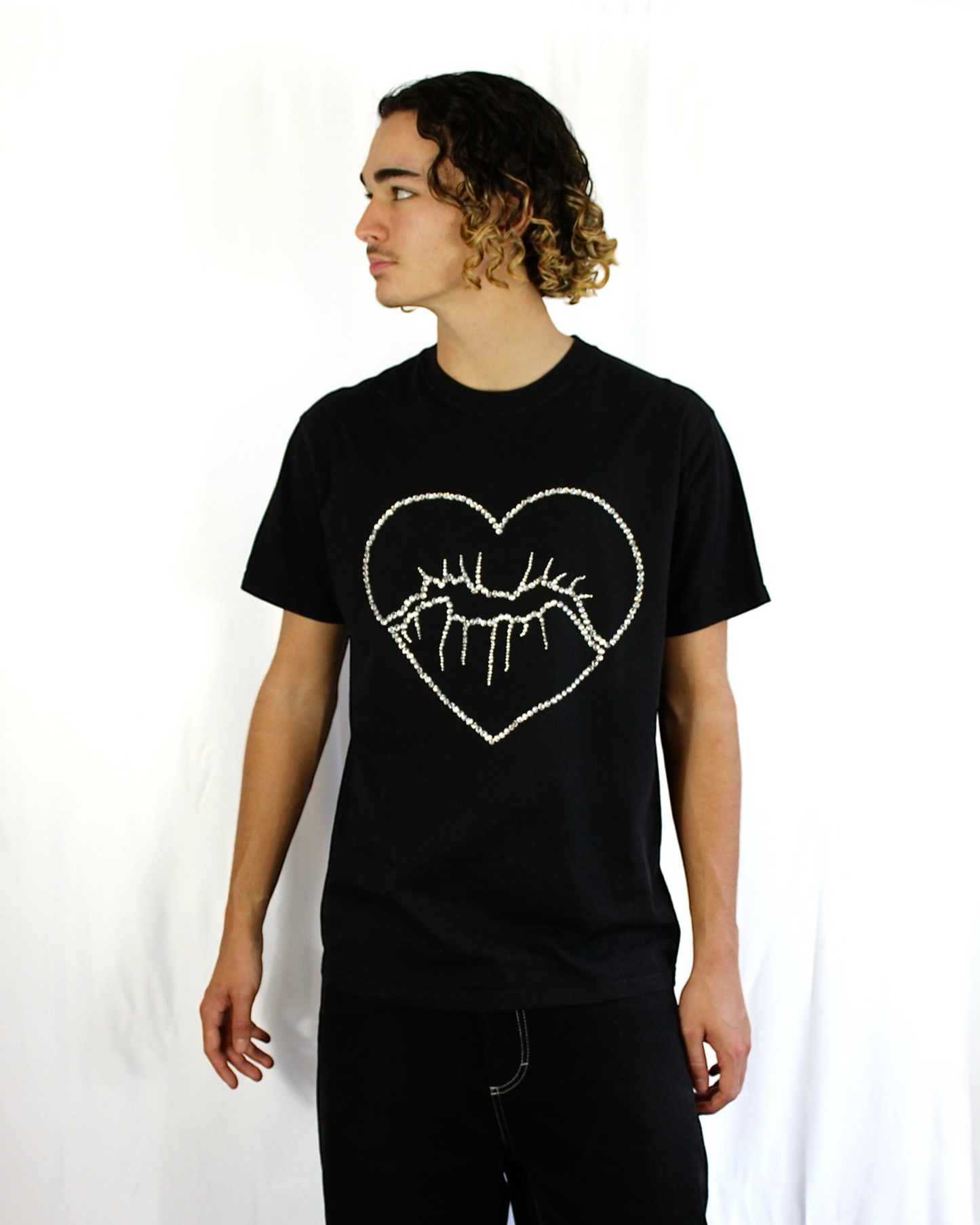 Tee-shirt bisous coeur en strass